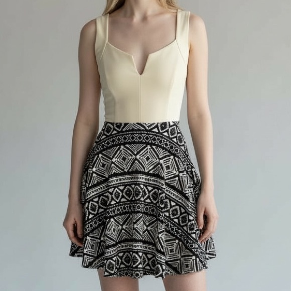 Matilda Jane Women's Cream/Black Feminine Girly Tribal Pattern Dress - Picture 1 of 8